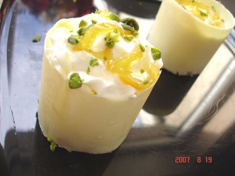Palet breton à la mousse de citron en coque de chocolat blanc