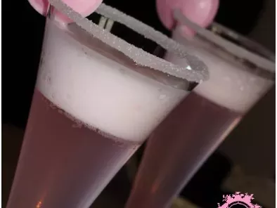 Pink Gin...un Cocktail à l'eau de Rose