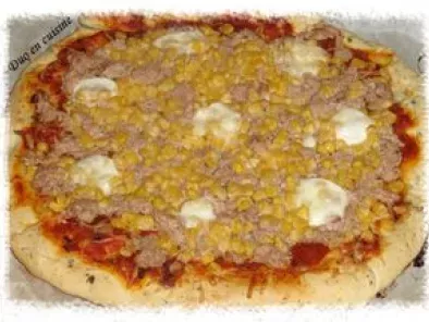 Pizza au thon et au maïs