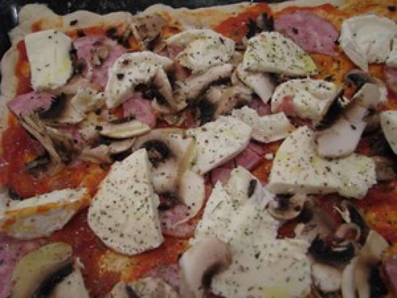Pizza chèvre, champignons et saucisse de Morteau - photo 2