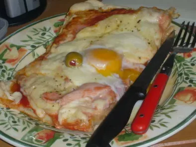 Pizza jambon raclette