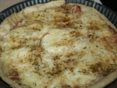 Pizza .. ou tarte ..... asperges bacon et 3 fromages