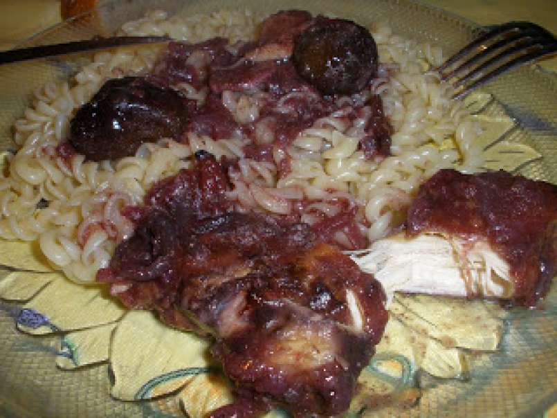 Poulet aux figues et au vin rouge (plat grec) - photo 2