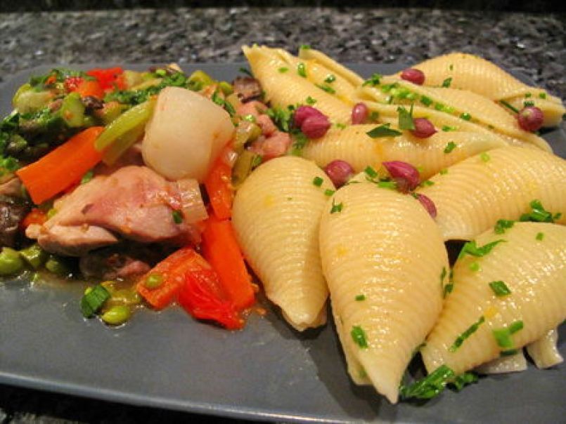 Ragoût de poulet aux petits légumes, pâtes citron-ciboulette - photo 2