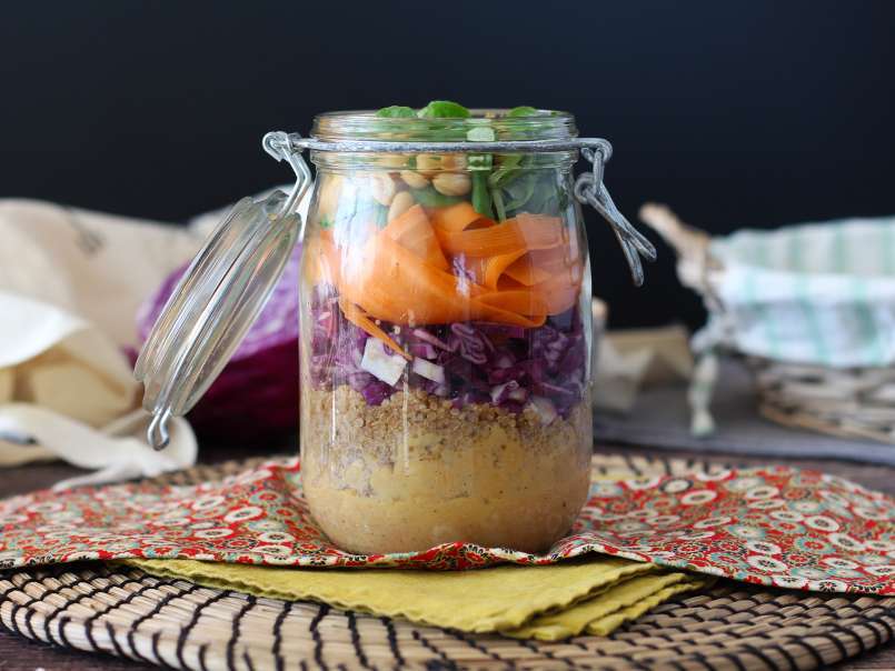 Salad jar végétarienne, la salade pratique à emporter !