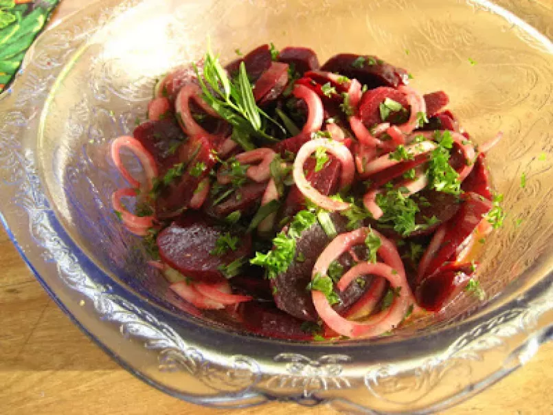 Salade de betteraves fraîches marinées à l'oignon - photo 2