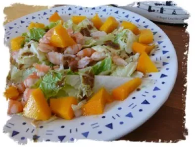 Salade de chou chinois aux mangues et crevettes