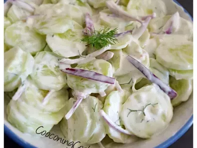 Salade de concombre à la turque