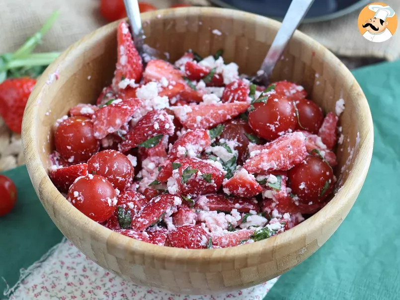 Salade de fraises, tomates, feta et basilic - photo 4