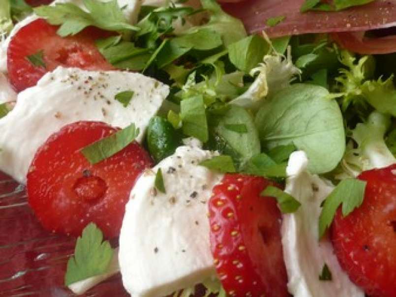 Salade de fraises/mozzarella à l'Italienne - photo 2