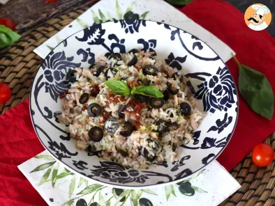 Salade de riz méditerranéenne: thon, olive, tomates séchées et citron - photo 2