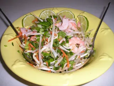 Salade vietnamienne aux crevettes