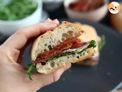 Sandwich au magret fumé, tomates séchées, roquette et balsamique - photo 4
