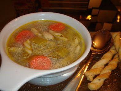 Soupe au poulet et légumes maison