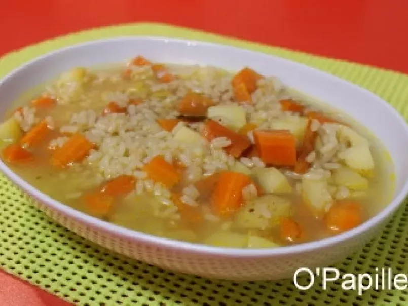 Soupe de carottes, pommes de terre et riz