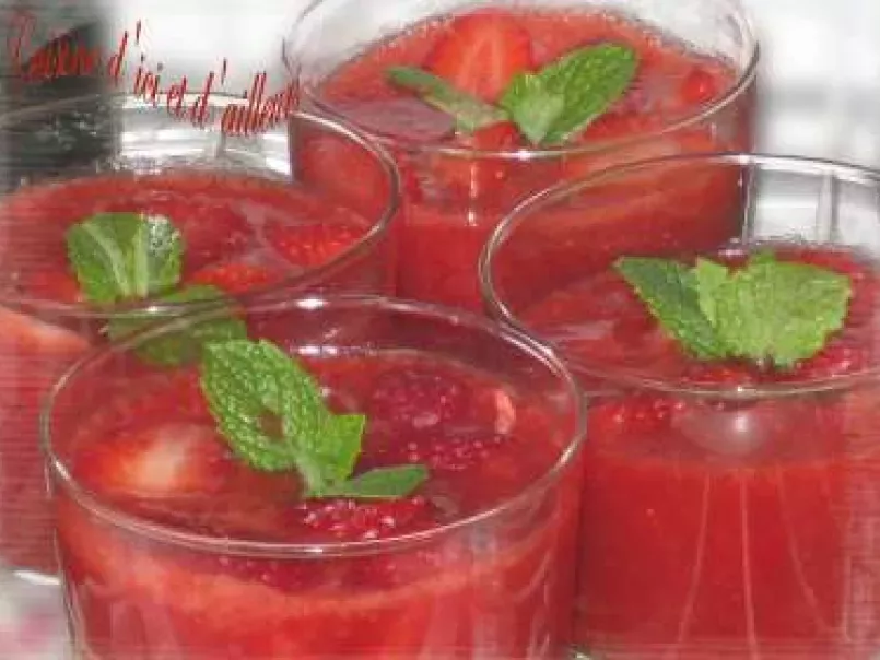 Soupe de fraises vanilée