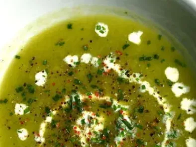 Soupe veloutée asperges-poireaux