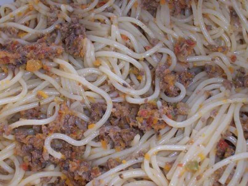 Spaghetti à la viande et aux légumes hachés!!