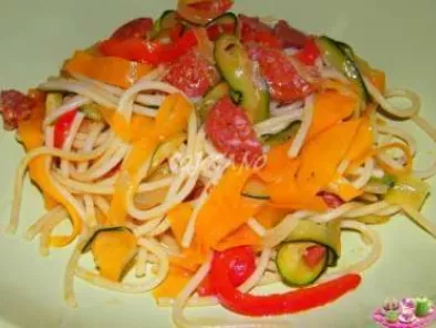 spaghetti au chorizo et tagliatelles de legumes