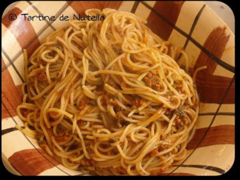 Spaghettis sauce épinard bolognaise