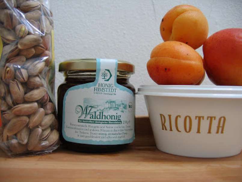 Sucré-salé abricot-ricotta, miel & pistache, dans des feuilles de... - photo 3