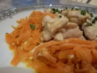Tagliatelles de carottes sauce crème aux dés de poulet - photo 2
