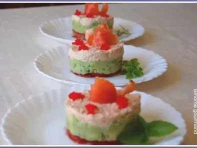 Timbales crabe-avocat