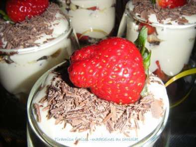 Tiramisu aux fraises et madeleines au chocolat - photo 3