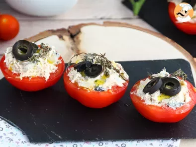 Tomates farcies au thon, fromage frais et aux olives - photo 2