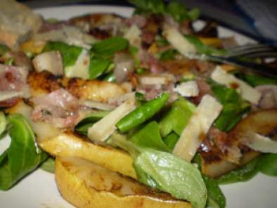 Une salade pas comme les autres: bacon, poires et parmesan! - photo 2