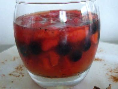 verrine de fruits rouges en gelée