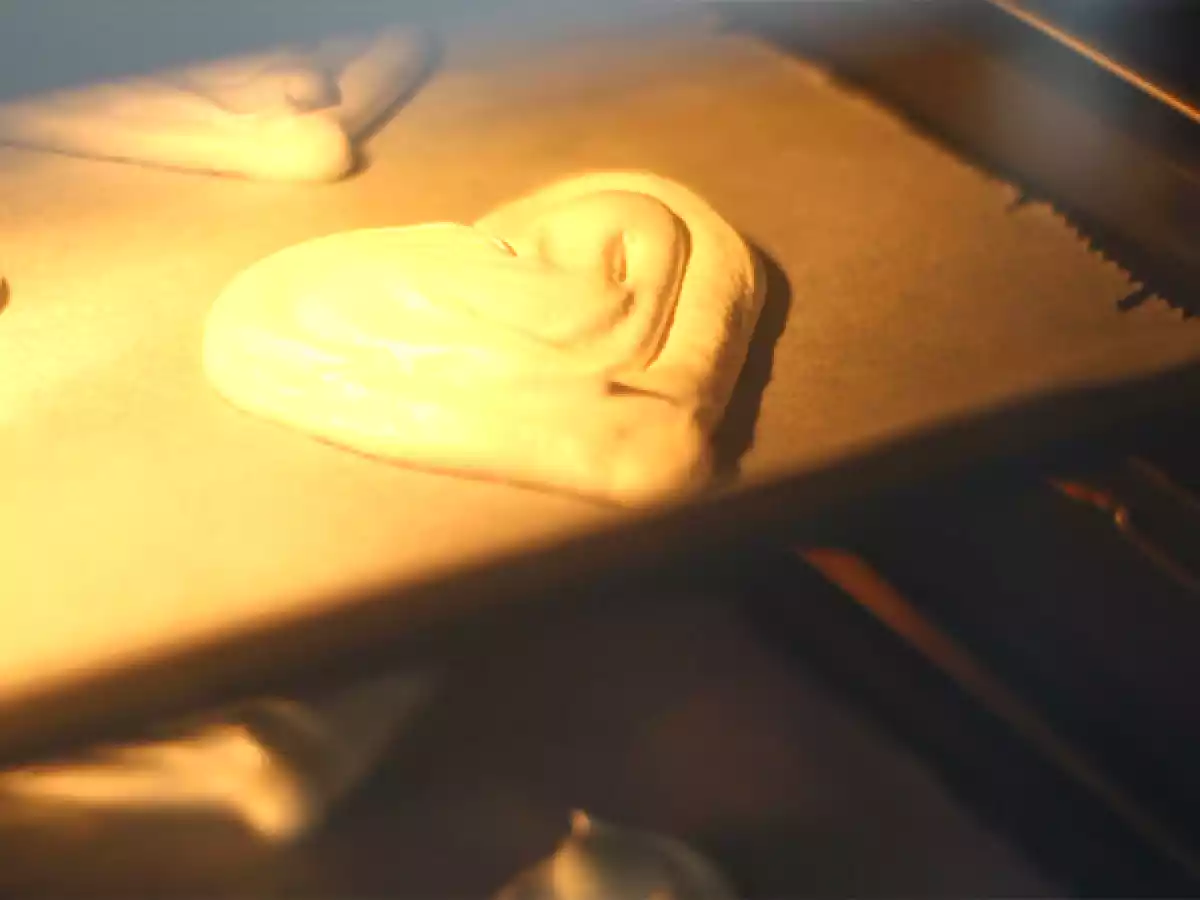 3. Cuire les cœurs de meringue