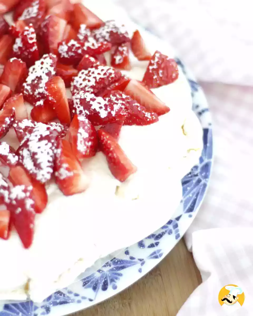 Pavlova aux fraises: l’élégance en toute légèreté