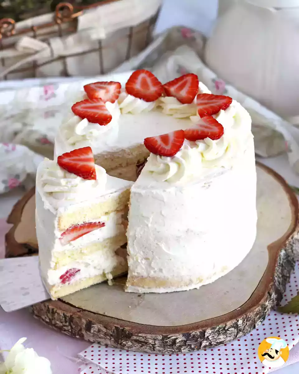 Gâteau aux fraises et à la crème de mascarpone: moelleux et gourmand