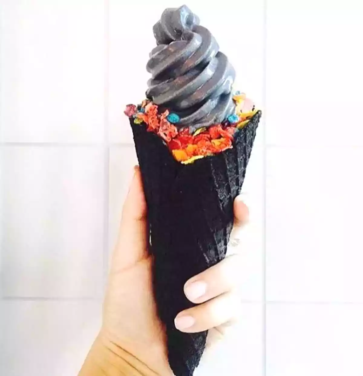 Découvrez la glace gothique, pour les âmes assez DARK., photo 1