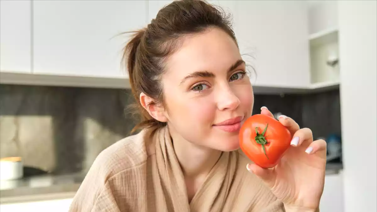 Manger des tomates le soir, est-ce vraiment une mauvaise idée ? On vous dit tout!