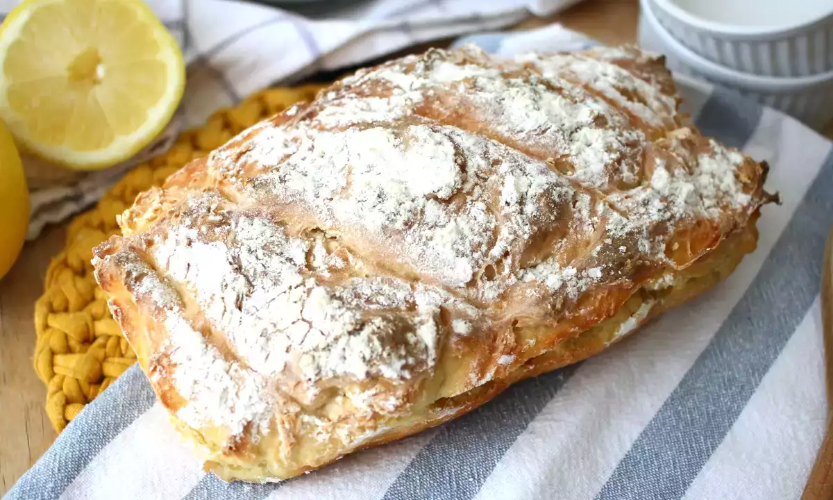 Pain sans levure express : la recette bluffante avec ces ingrédients qu'on a tous dans le placard