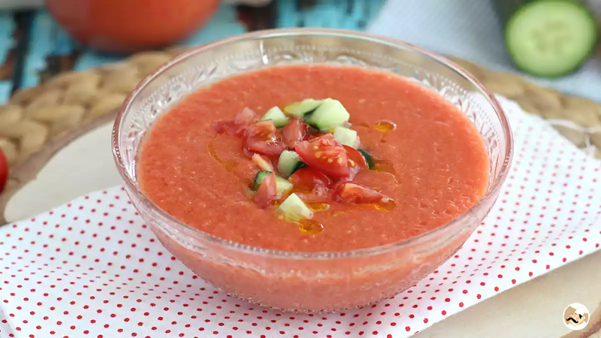 15 recettes de soupes froides pour un repas ultra rafraîchissant