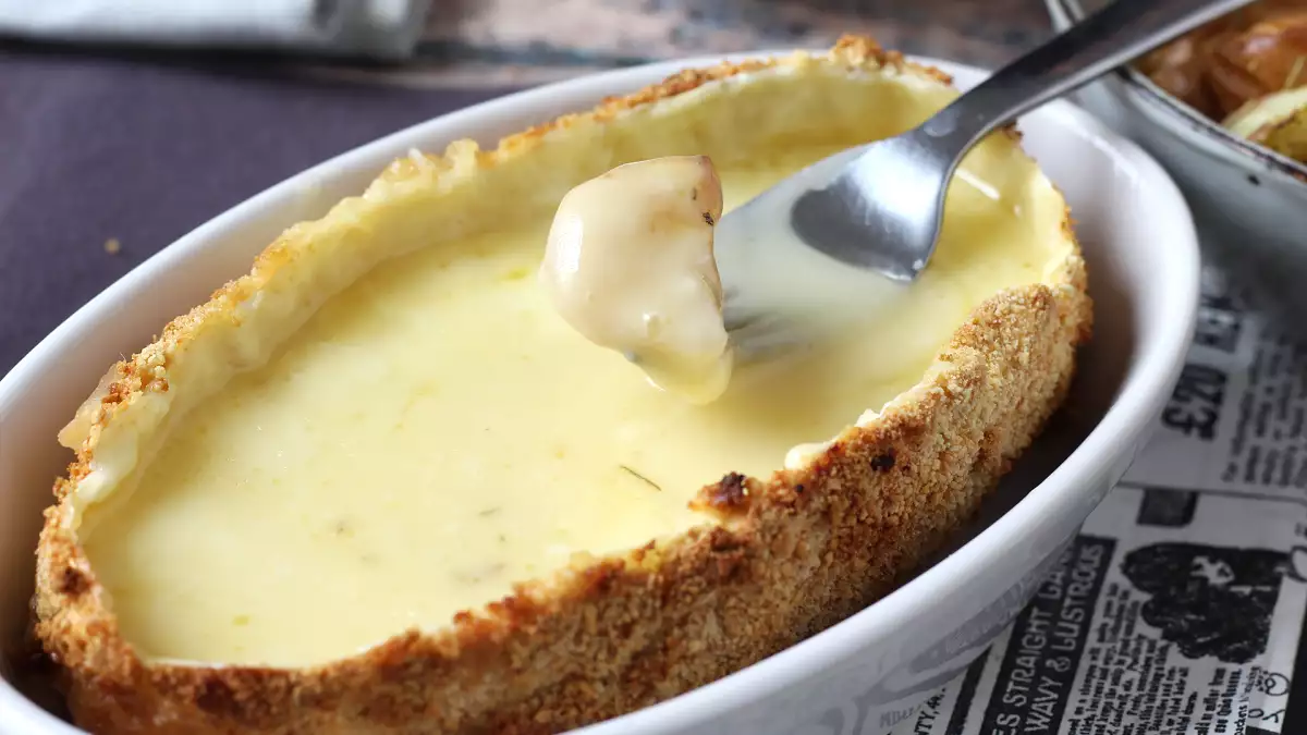 C’est la tendance food du moment : le Caprice des Dieux pané fait fondre tout Internet...