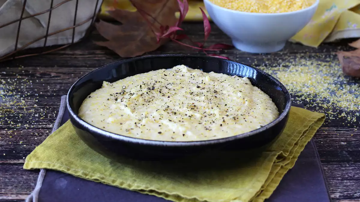 Tous ceux qui râtent leur polenta commettent cette même erreur — voici l’ingrédient oublié que personne ne mentionne
