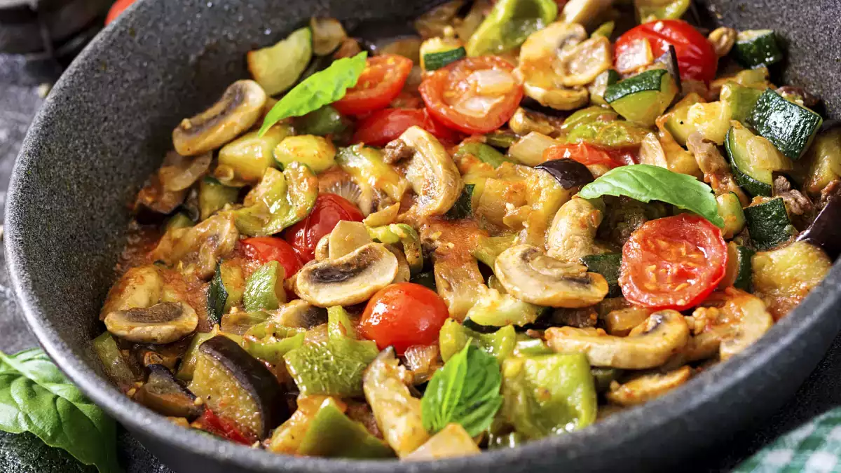 Cuisiner des champignons semble simple… mais voici les 4 erreurs que presque tout le monde commet