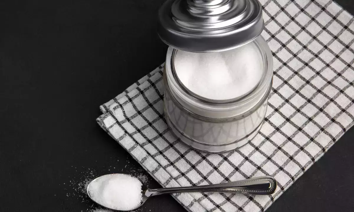 Vous avez l’habitude de remplir votre bocal de sucre ? Voici pourquoi ce réflexe banal est à revoir d’urgence