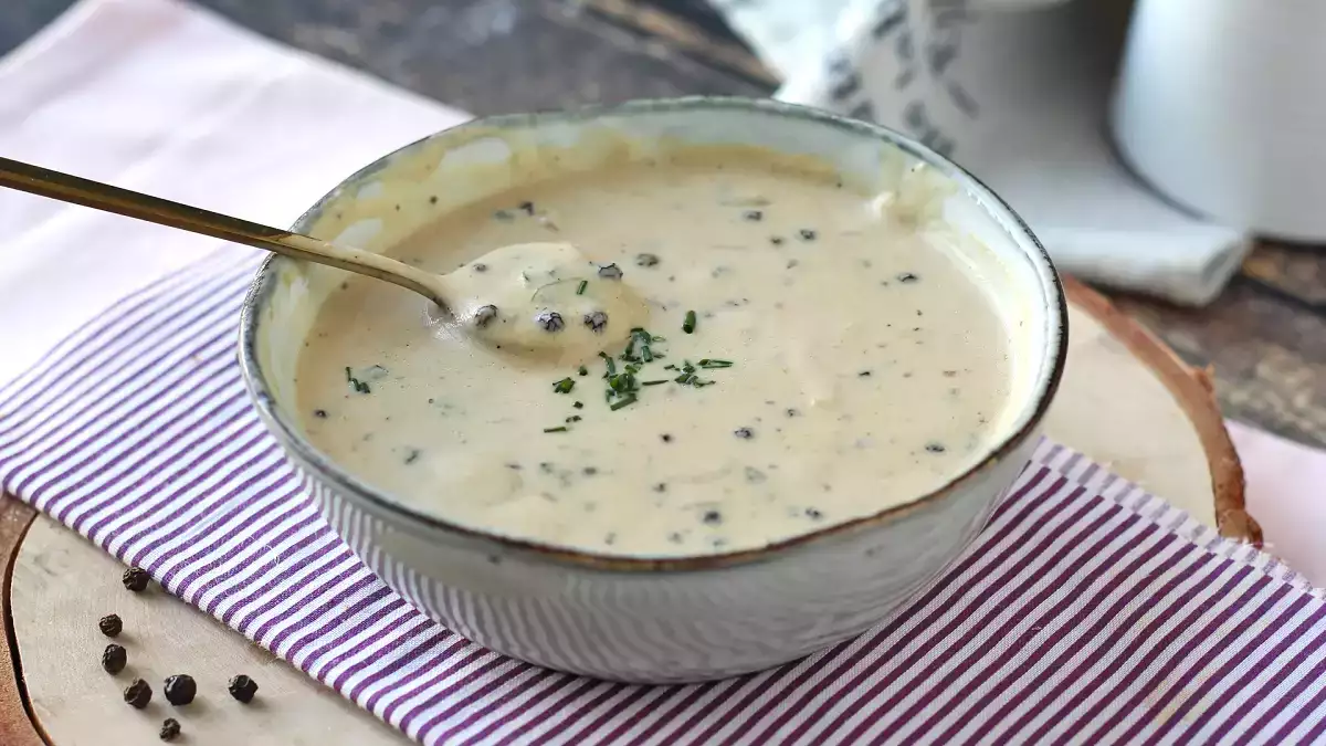 Cette sauce se mariera parfaitement avec votre viande rouge de Noël