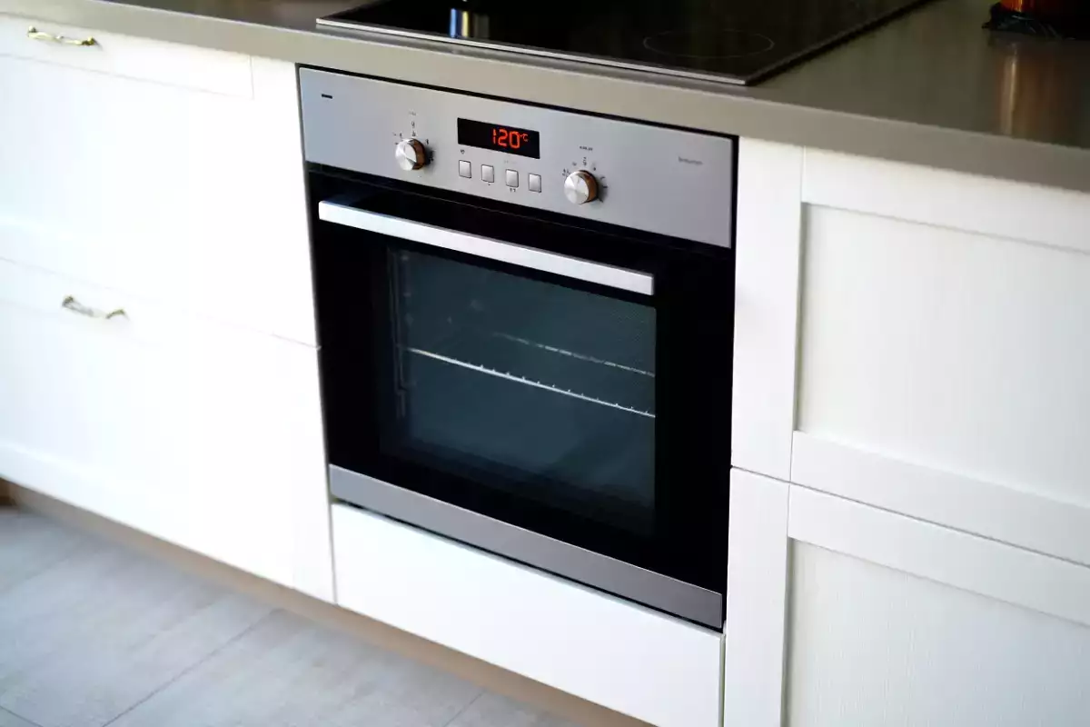 Pourquoi choisir un four à chaleur tournante ? Les vrais avantages au quotidien