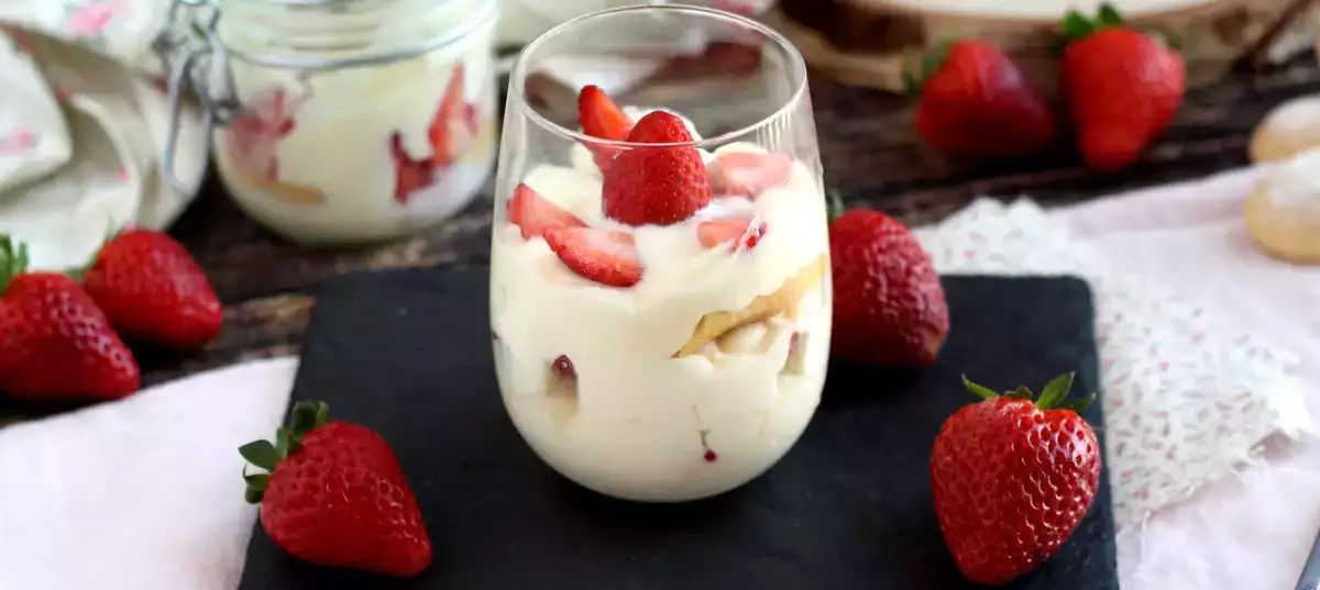 10 recettes de desserts avec des fraises : les idées les plus gourmandes à tester