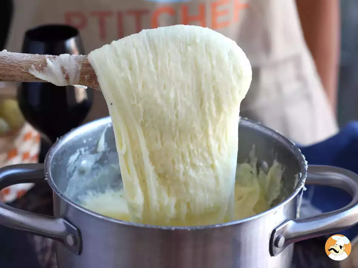 La recette aux pommes de terre qui fait fondre tout le monde : impossible d’y résister