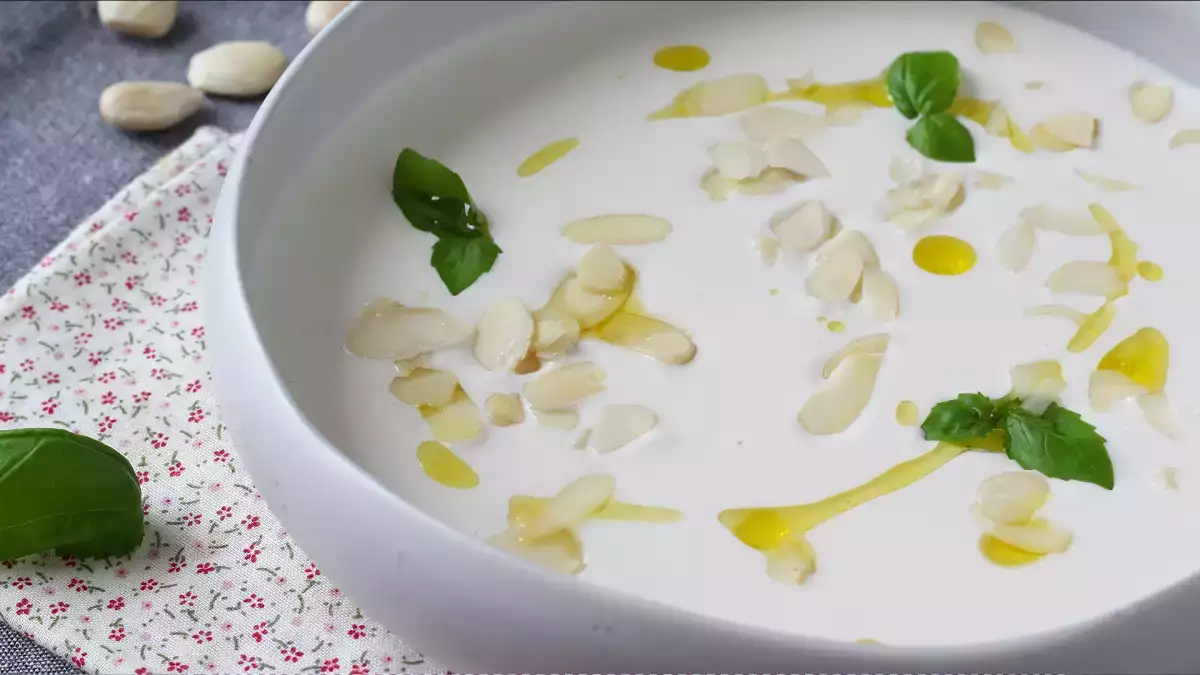 Trop chaud pour cuisiner ? La soupe froide va vite devenir votre meilleure alliée