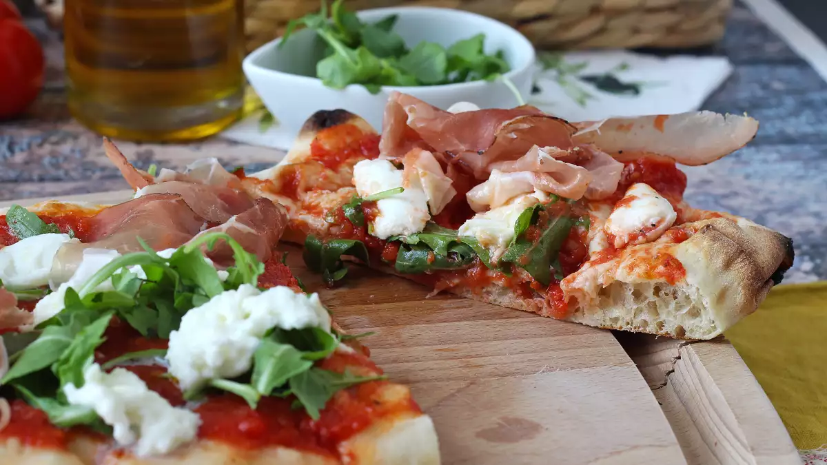 Découvrez la pinsa: l'alternative à la pizza, plus légère et prête en quelques minutes chez vous