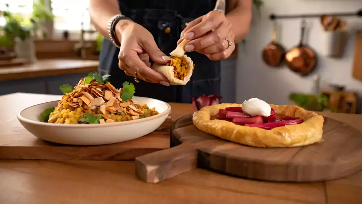 Menu végétarien, 23 mai : chaussons d'échalotes au curry, riz thaï au lait de coco et tarte à la rhubarbe