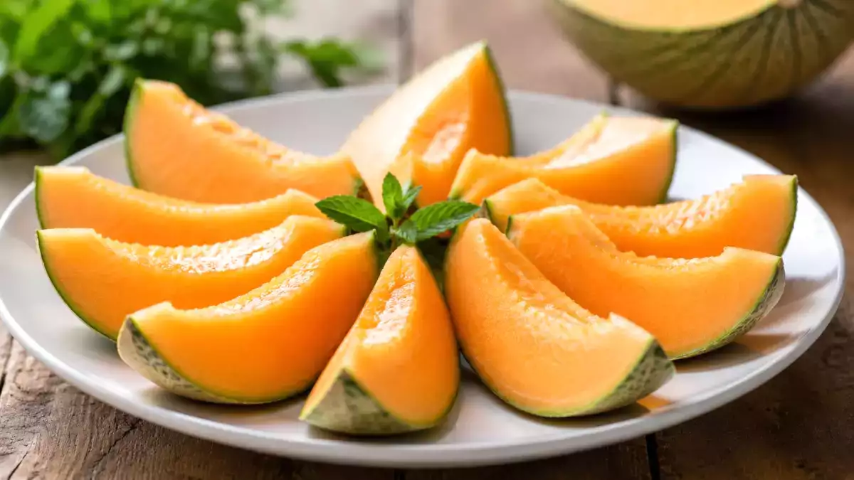 Comment repérer le melon parfait au supermarché ? Les 5 indices à connaître avant de l'acheter
